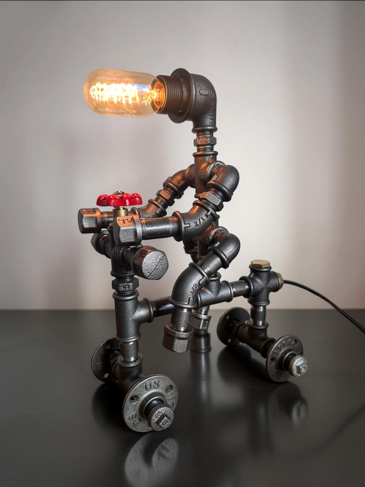 Iron Biker Tischlampe