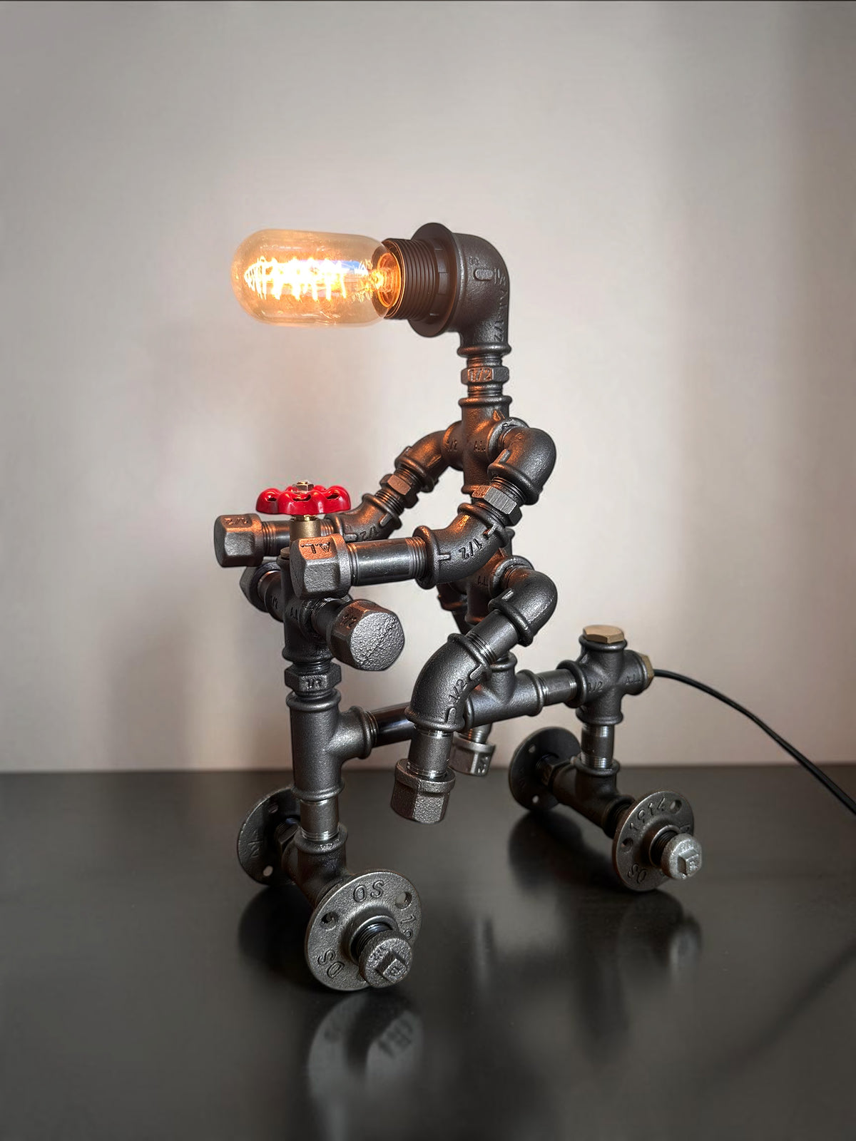Iron Biker Tischlampe