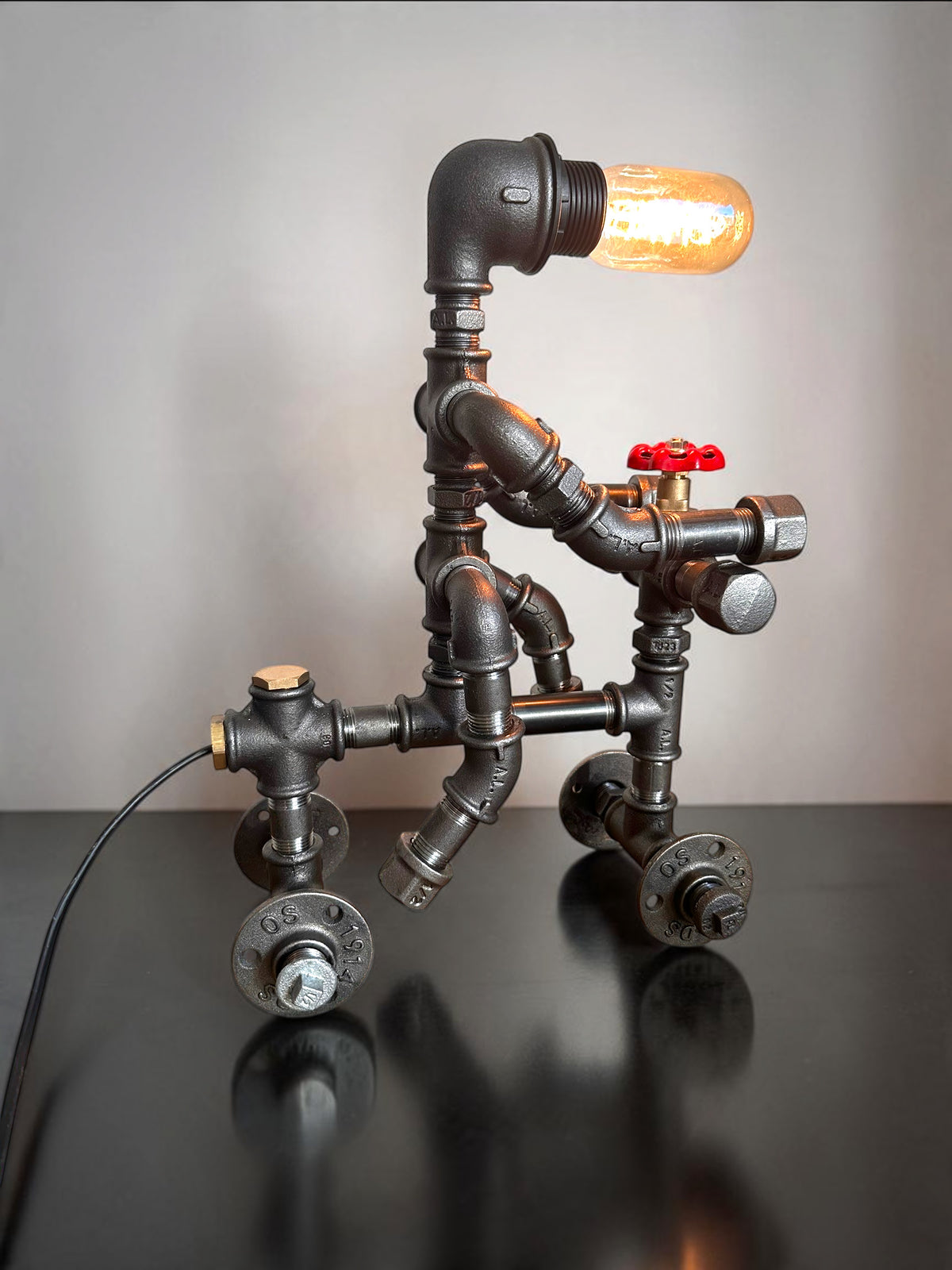 Iron Biker Tischlampe