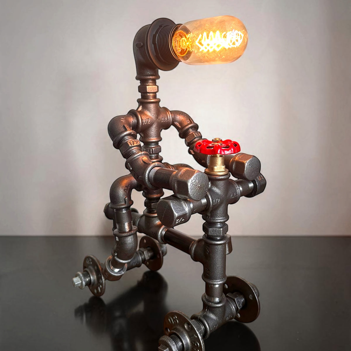Iron Biker Tischlampe