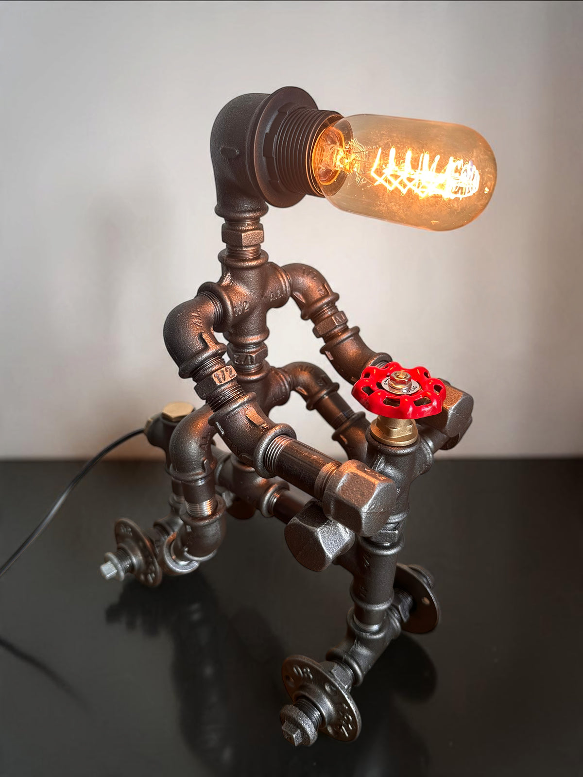 Iron Biker Tischlampe