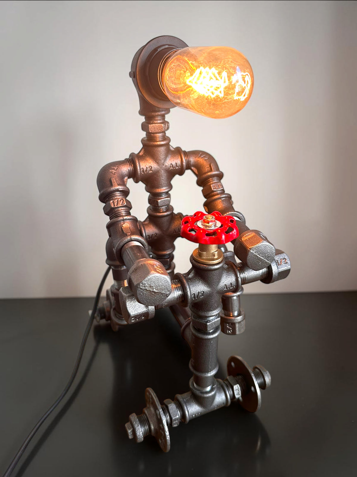 Iron Biker Tischlampe