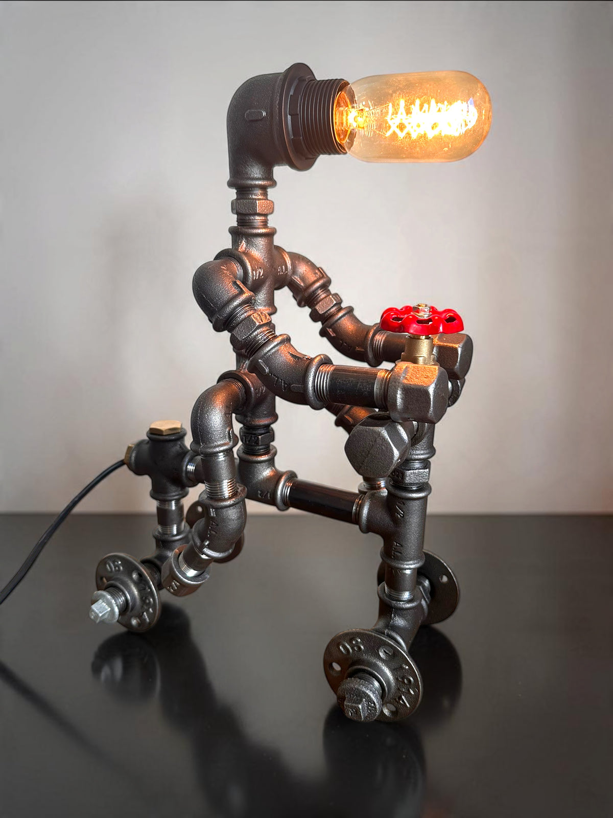 Iron Biker Tischlampe