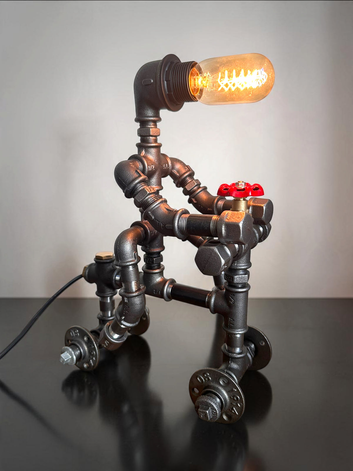 Iron Biker Tischlampe