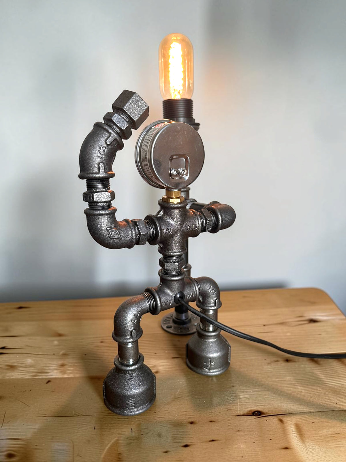 Meister Edison