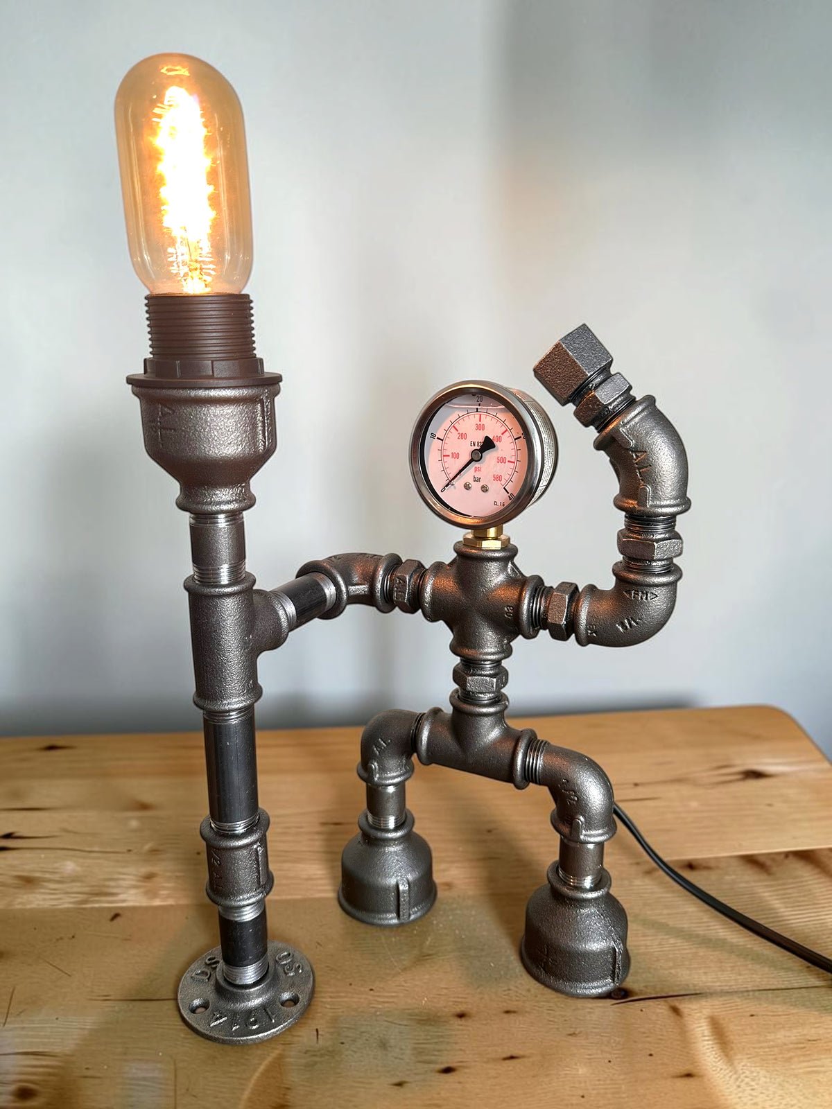 Meister Edison