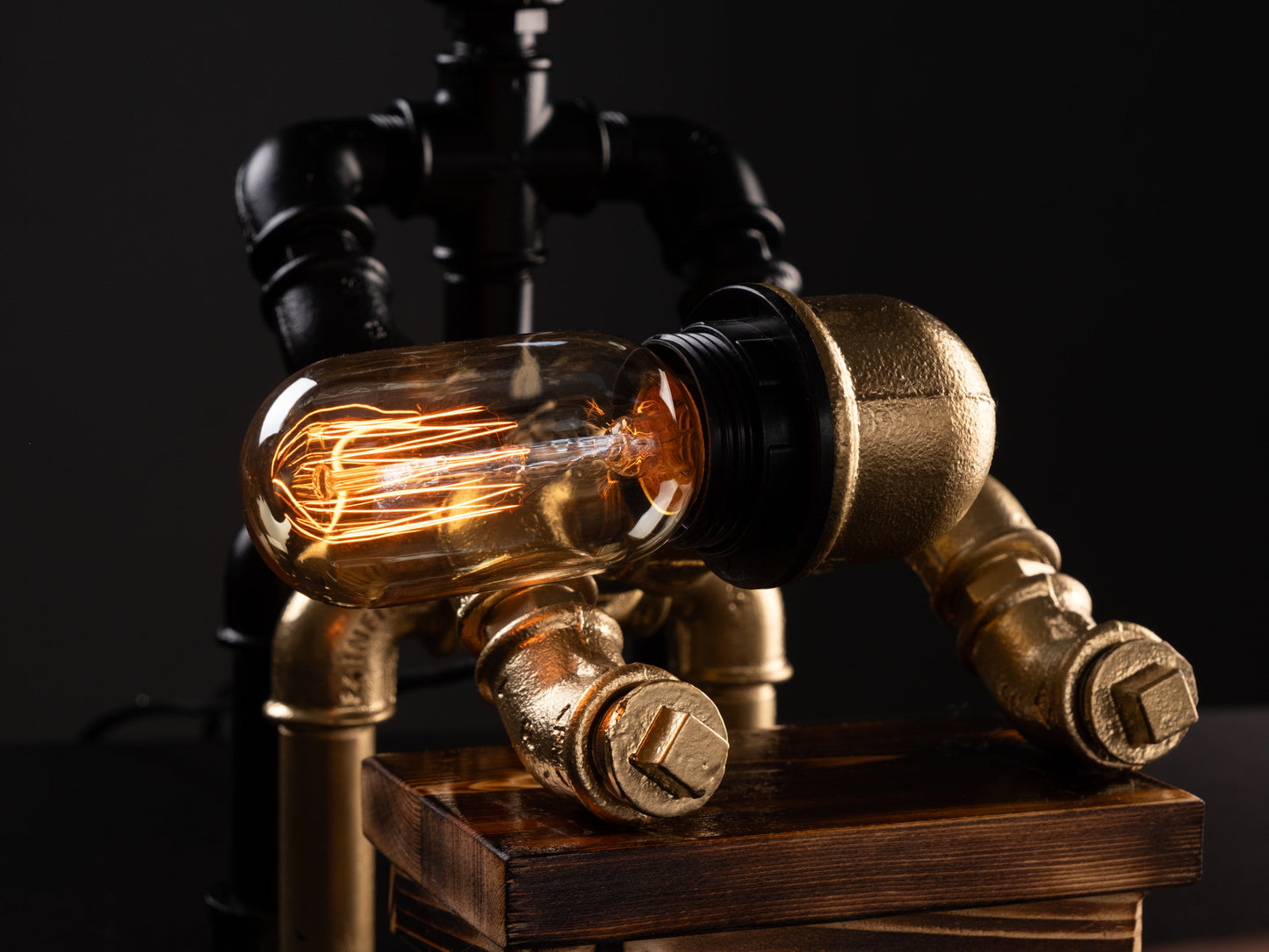 Rückenwind Tischlampe